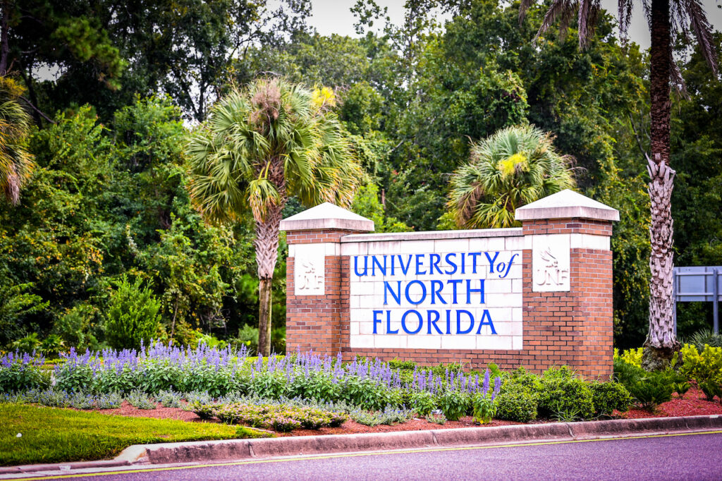 UNF Entrance Sign University of North Florida 2020 1024x682